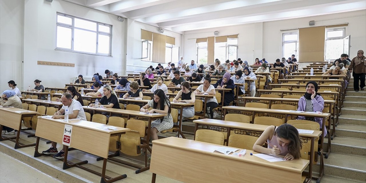 KPSS Ön Lisans Pazar Günü Yapılacak