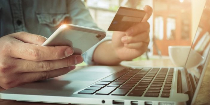 E-ticarette Okul Alışverişi Hareketliliği Devam Ediyor