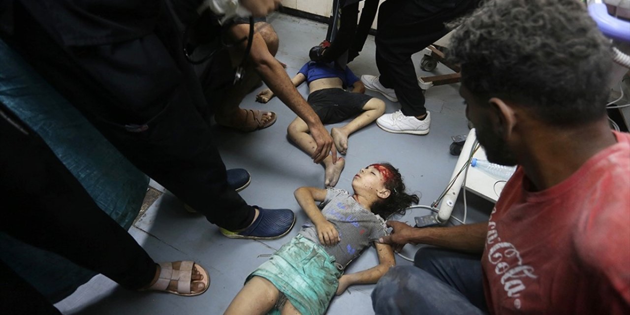 İsrail'in Gazze'ye Gece Boyu Düzenlediği Saldırılarda En Az 29 Filistinli Öldü