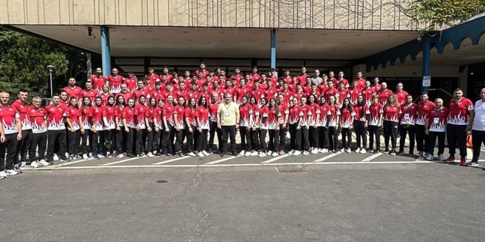 Genç Kick Boksçular, Dünya Şampiyonasında 57 Madalya Kazandı