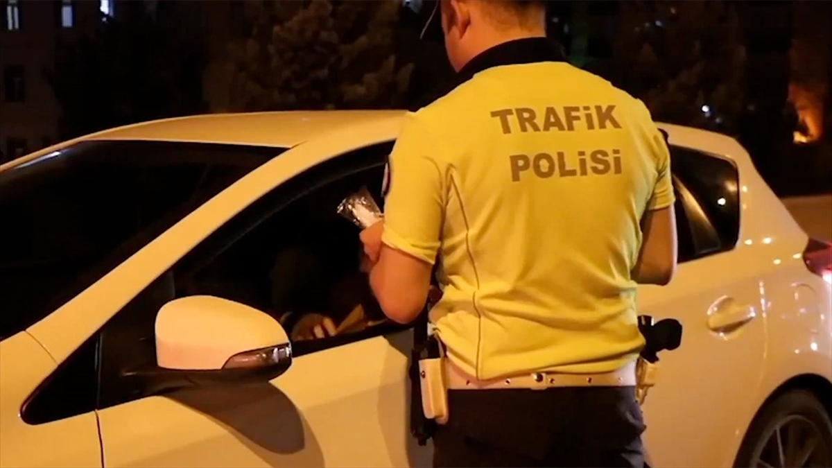 Bakan Yerlikaya duyurdu: 2 milyondan fazla araç denetlendi