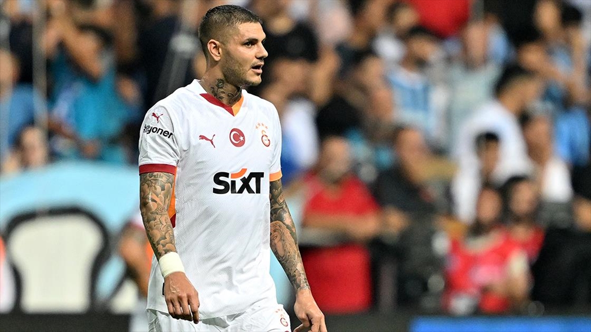 Galatasaray'ın Arjantinli Golcüsü Icardi'nin Adalesinde "Kısmi Yırtık" Tespit Edildi