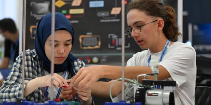 Teknofest Akdeniz Teknoloji Yarışmaları'nın Finali Antalya'da Başladı