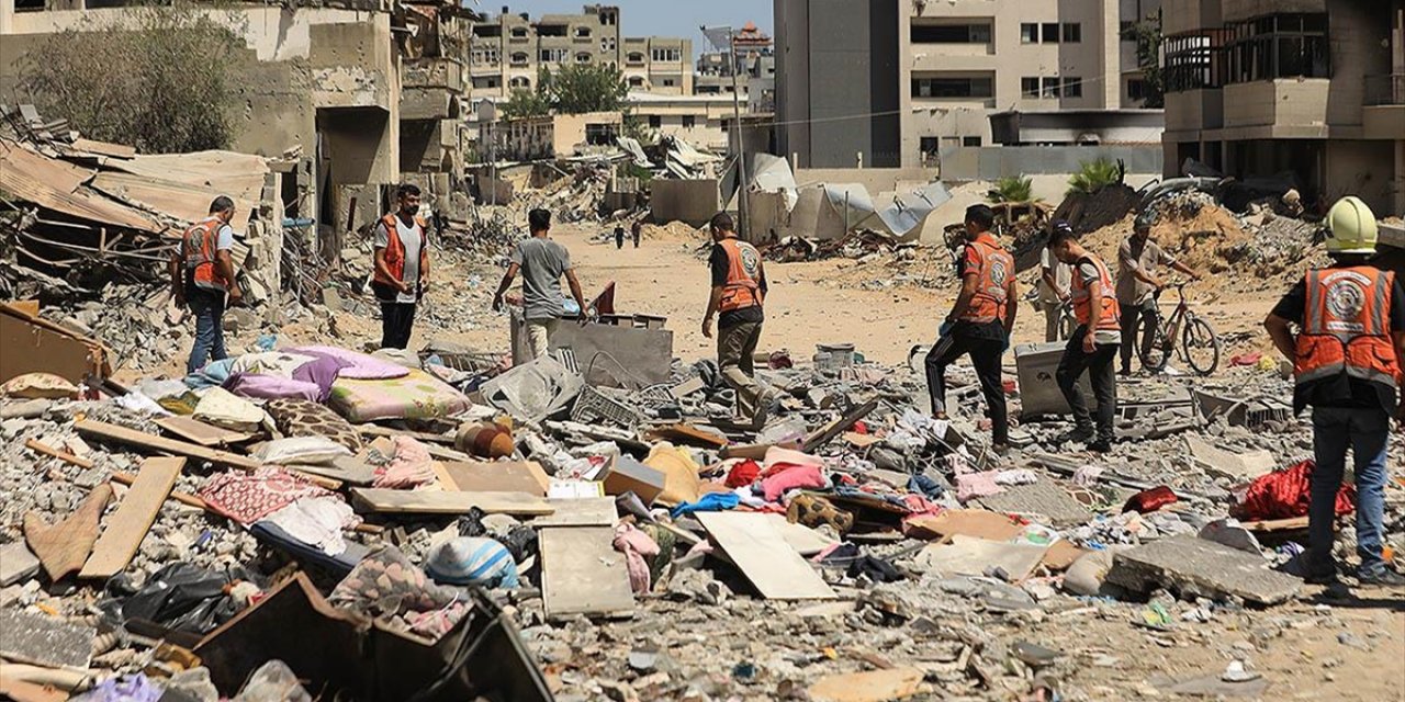 İsrail'in 335 Gündür Saldırılarını Sürdürdüğü Gazze'de Can Kaybı 40 Bin 878'e Çıktı