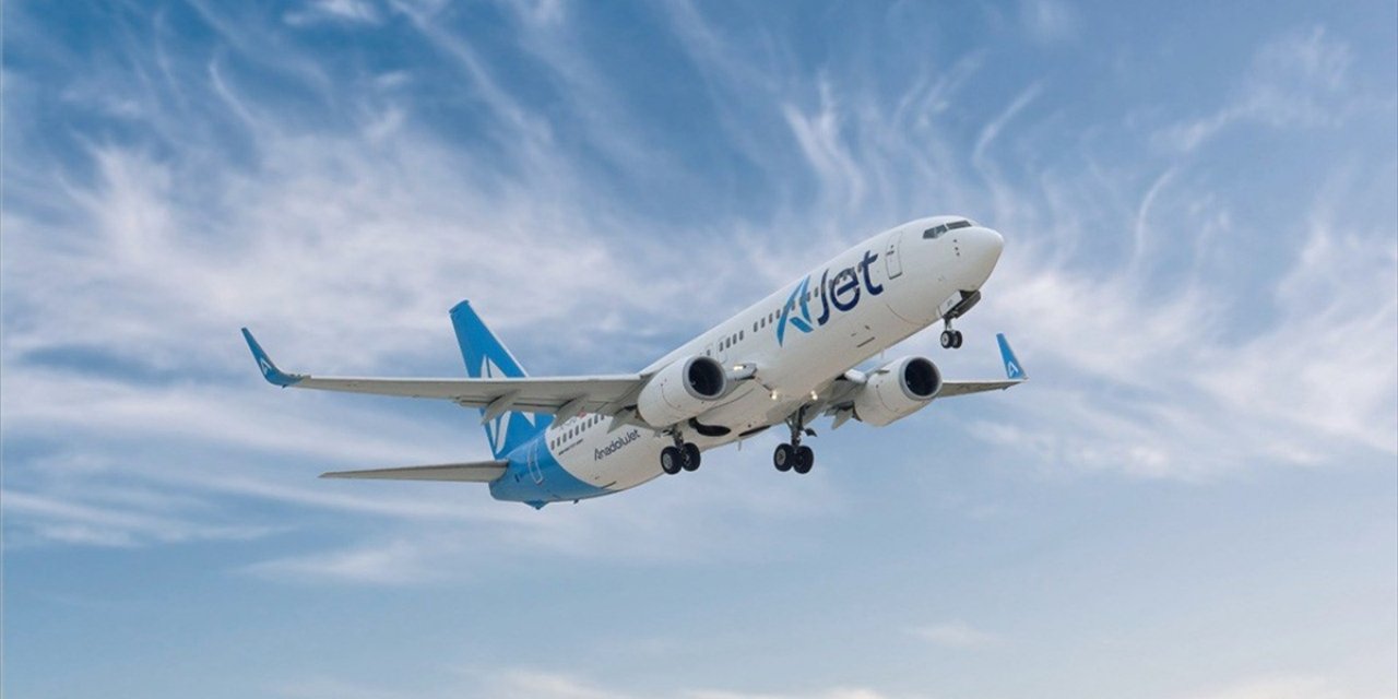 Ajet Zamanında Kalkış Oranını Yüzde 72,7'ye Çıkardı