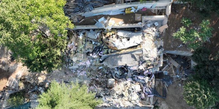 Vaniköy'de İzinsiz İnşaattaki Ruhsatsız Ve Kaçak Yapıların Yıkımı Sürüyor