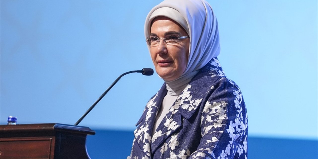 Emine Erdoğan: İlimin Gücüyle Tanışan Kızlarımız, Bugün Yegane İftihar Kaynağımız