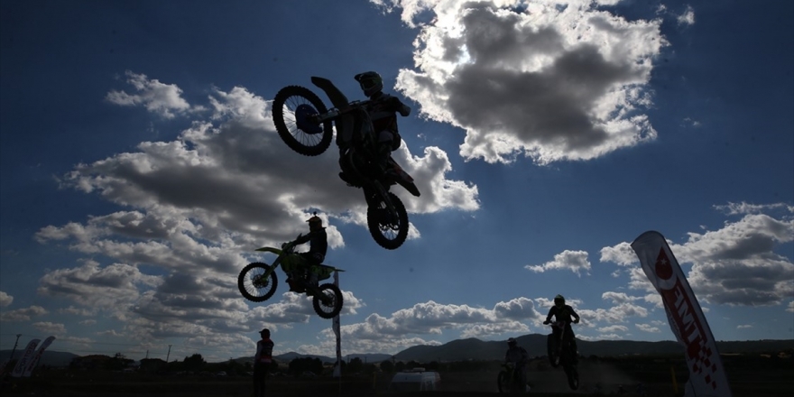 Motokrosta Dünya Şampiyonası Heyecanı
