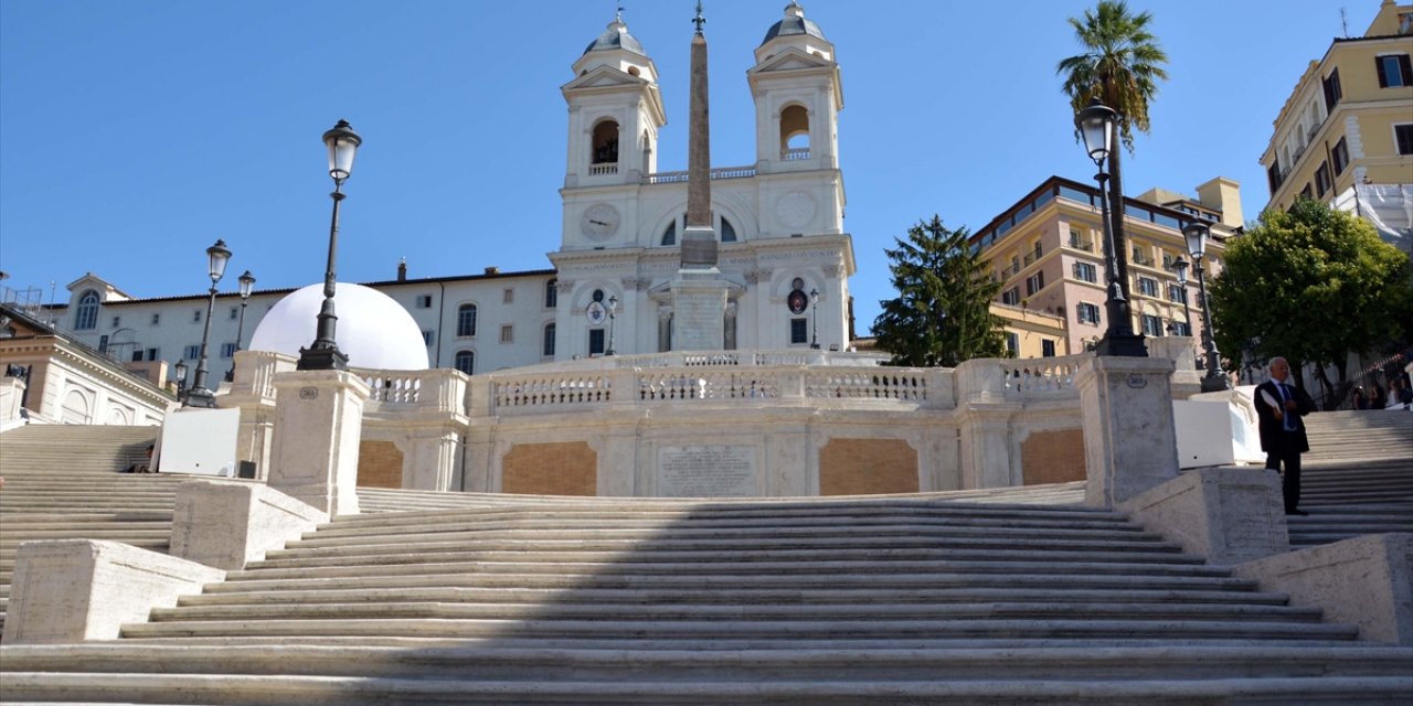 Fransız Sayıştayı'nın, Roma'daki İspanyol Merdivenleri'ne Dair Raporu İtalya'da Tepki Çekti
