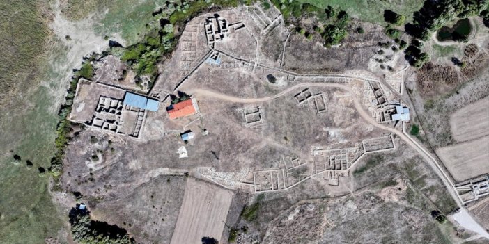 Selçuklu Sarayının "kuşhanesi" Ortaya Çıkarılıyor