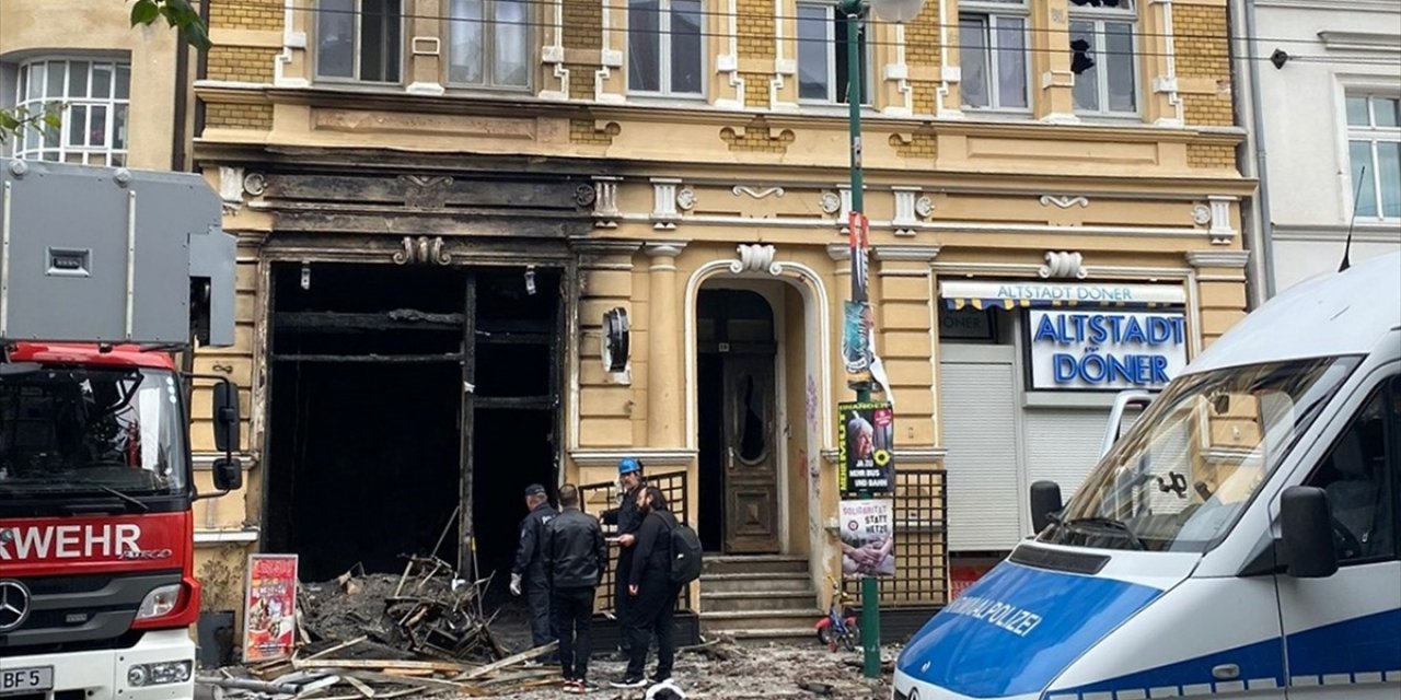 Almanya'da İki Türk'ün Hayatını Kaybettiği Yangınla İlgili Kundaklama Şüphesiyle Soruşturma Başlatıldı