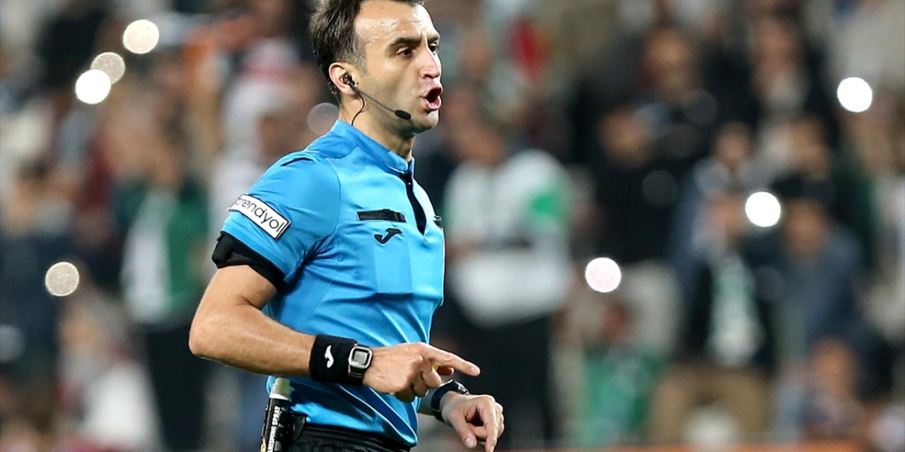 Fenerbahçe-galatasaray Derbisini, Hakem Atilla Karaoğlan Yönetecek