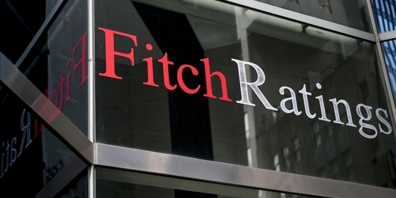 Fitch, ABD Konut Piyasasının Daha Fazla Faiz İndirimine İhtiyacı Olduğunu Belirtti