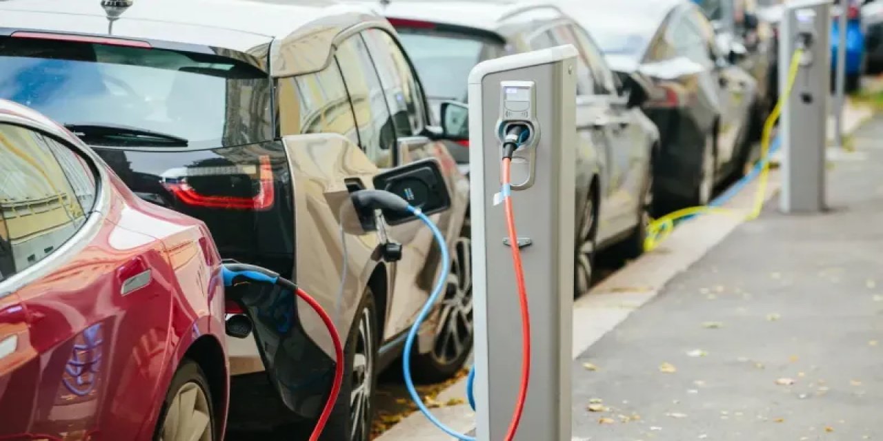 Elektrikli ve Hibrit Araçlarla İlgili Düzenleme