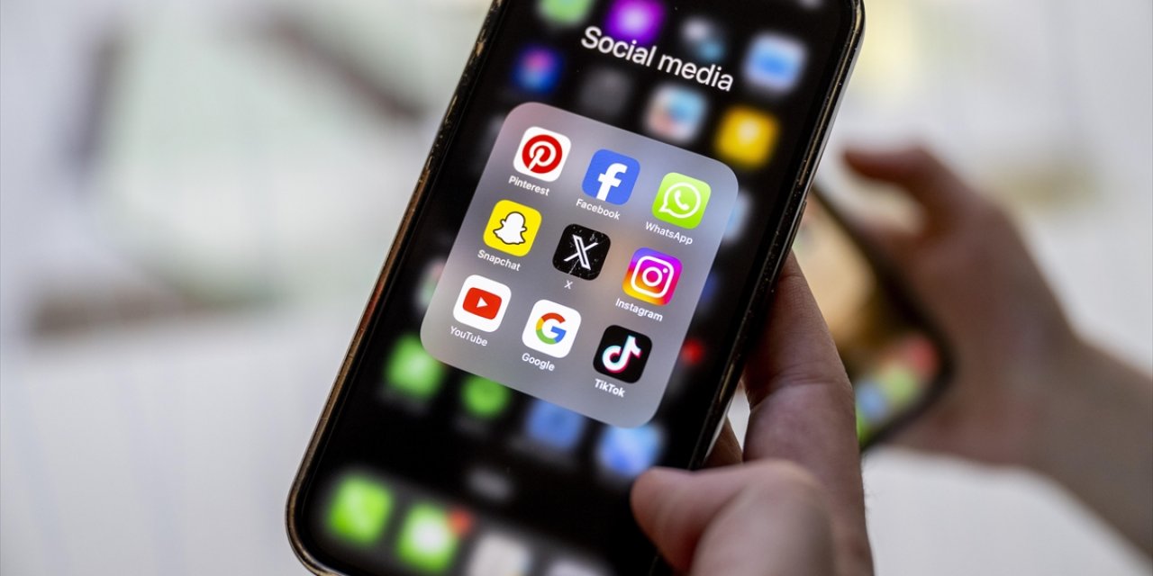 Danimarka, Sosyal Medya Şirketlerini, Platformlarının Suça Alet Olmasını Engellemeye Çağırdı