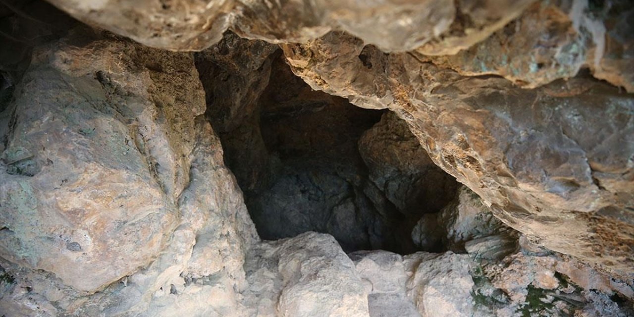 Arkeologlar 86 Bin Yıllık İnkaya Mağarası'nda Buzul Çağı İnsanının İzlerine Ulaştı