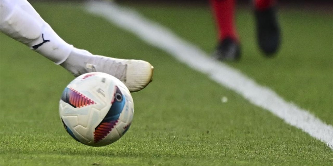 Fenerbahçe-Galatasaray Derbisinde 23 Futbolcu "İlki" Yaşayabilir