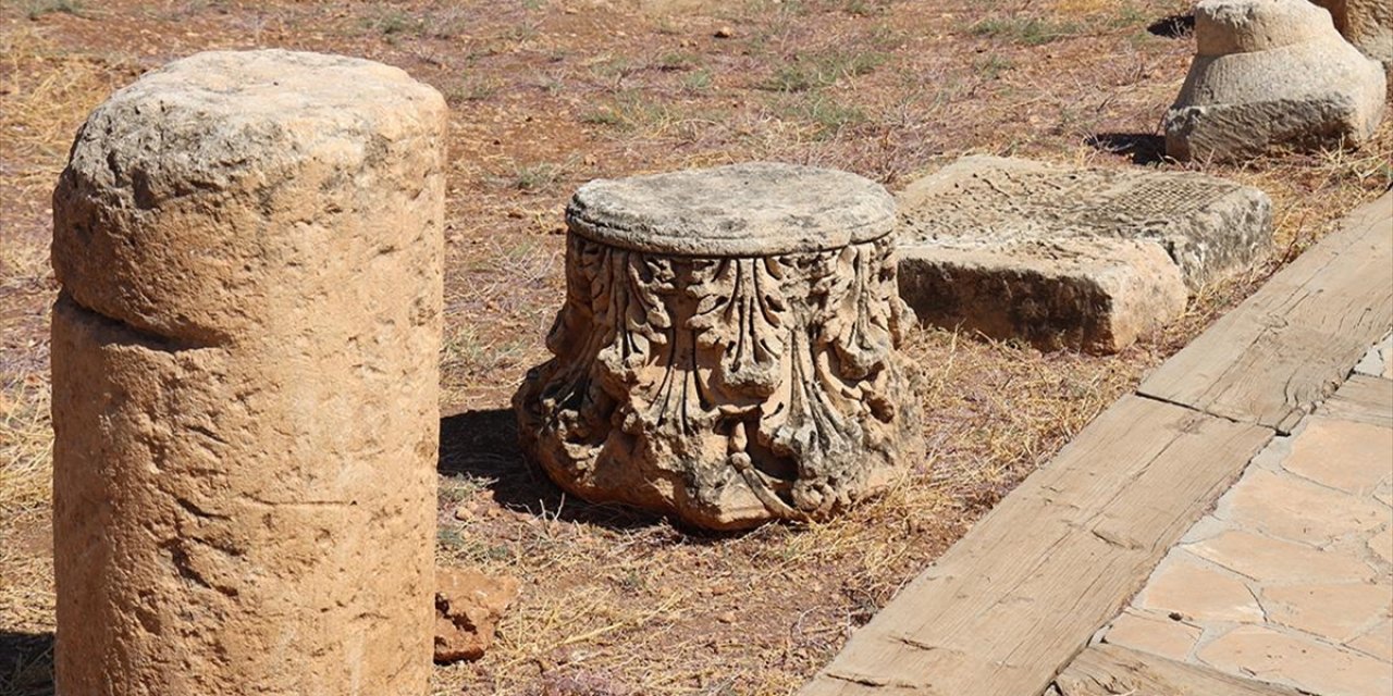 Perre Antik Kenti'nde 40 Yıl Önce Bulunan Tarihi Eserler Sergilenmeye Başladı