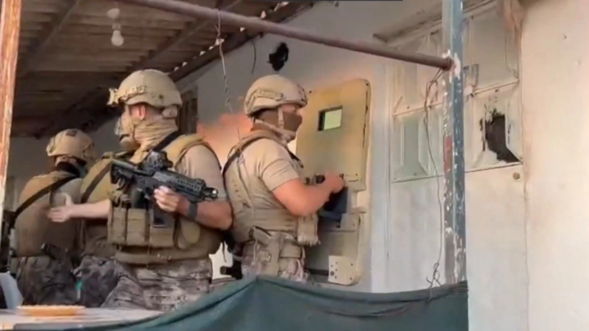 Bakan Yerlikaya Duyurdu: 6 İlde Organize Suç Örgütüne Operasyon