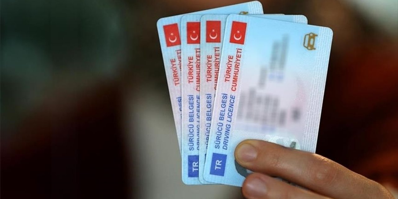 Sürücü Belgelerinin Yenilenmesi İçin Başvuru Tarihi 31 Aralık'ta Sona Eriyor