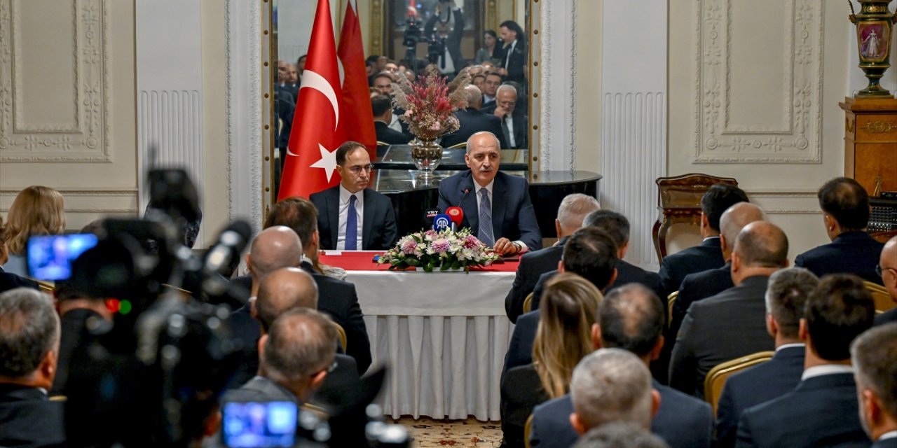 TBMM Başkanı Kurtulmuş, Moskova’da Rus-türk İş Adamları Birliği Üyeleriyle Bir Araya Geldi