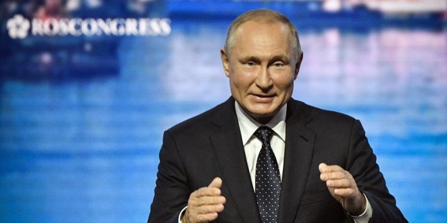 Putin, Trump'a Rus Yapımı Hipersonik Füze Almayı Önerdi