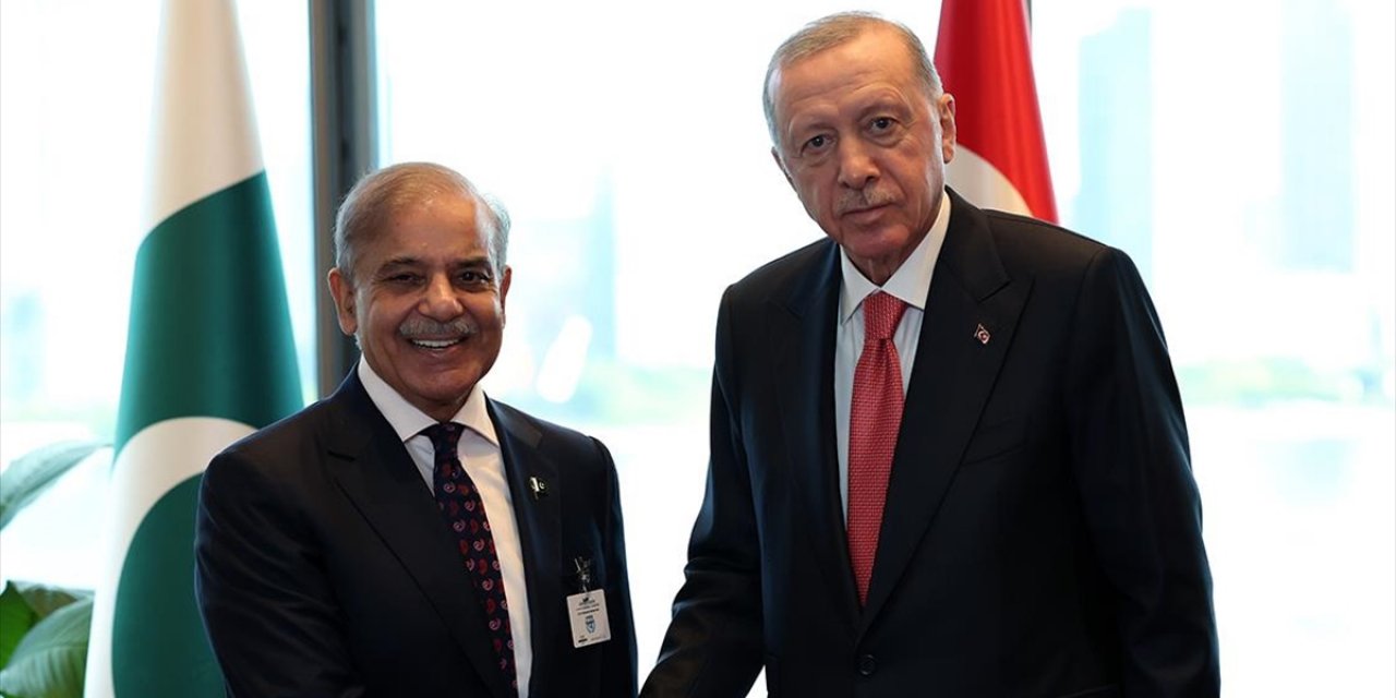 Cumhurbaşkanı Erdoğan, Pakistan Başbakanı Şerif'i Kabul Etti