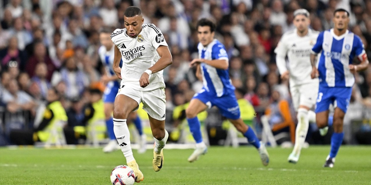 Real Madrid Sahasında Alaves'i 3-2 Mağlup Etti