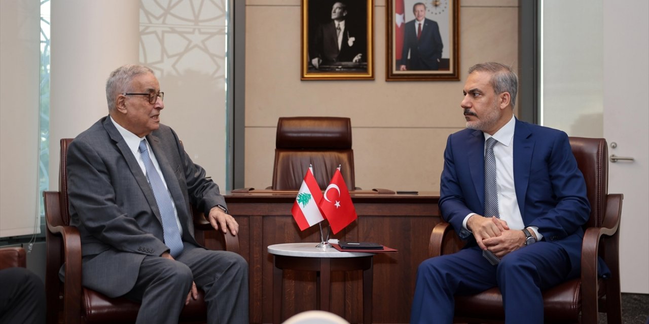 Bakan Fidan, New York'ta Lübnan Dışişleri Bakanı Buhabib İle Bir Araya Geldi