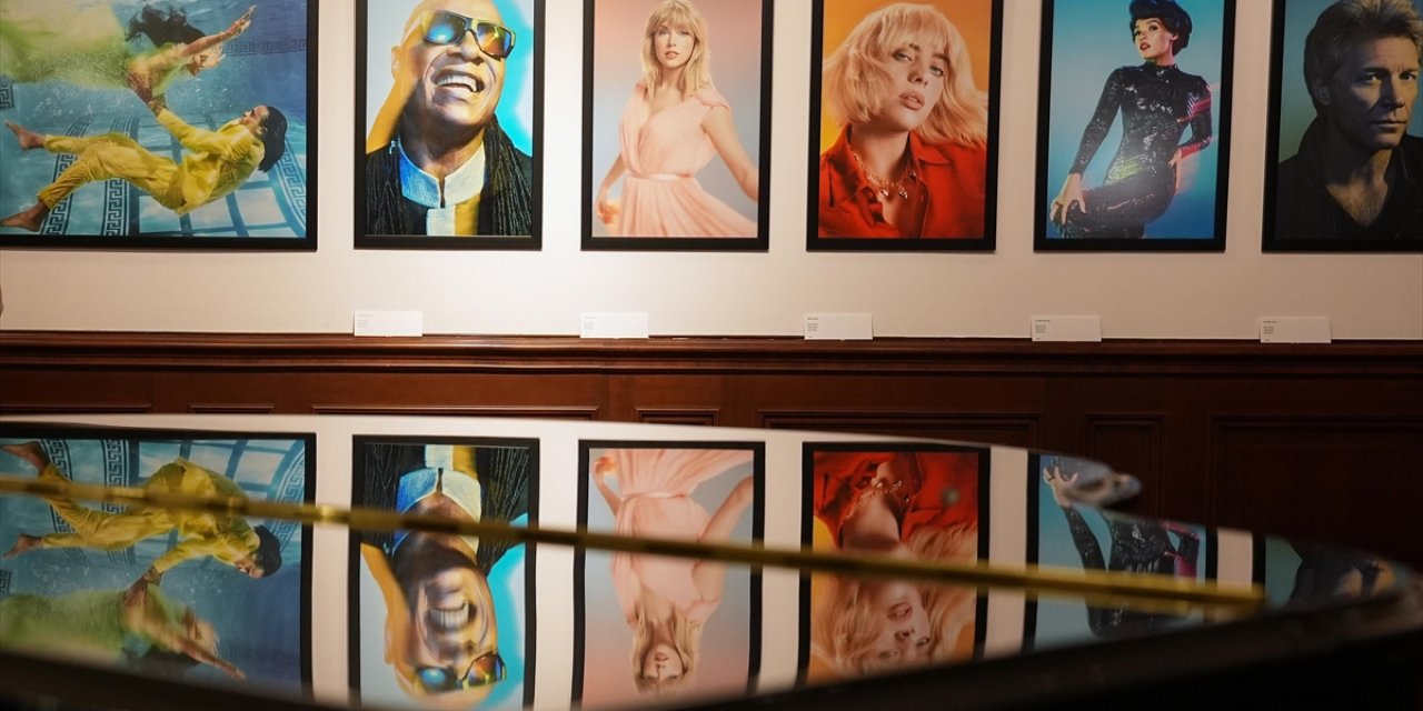 "İstanbul'dan New York'a: Bir Fotoğrafçının Yolculuğu" Sergisi Açıldı