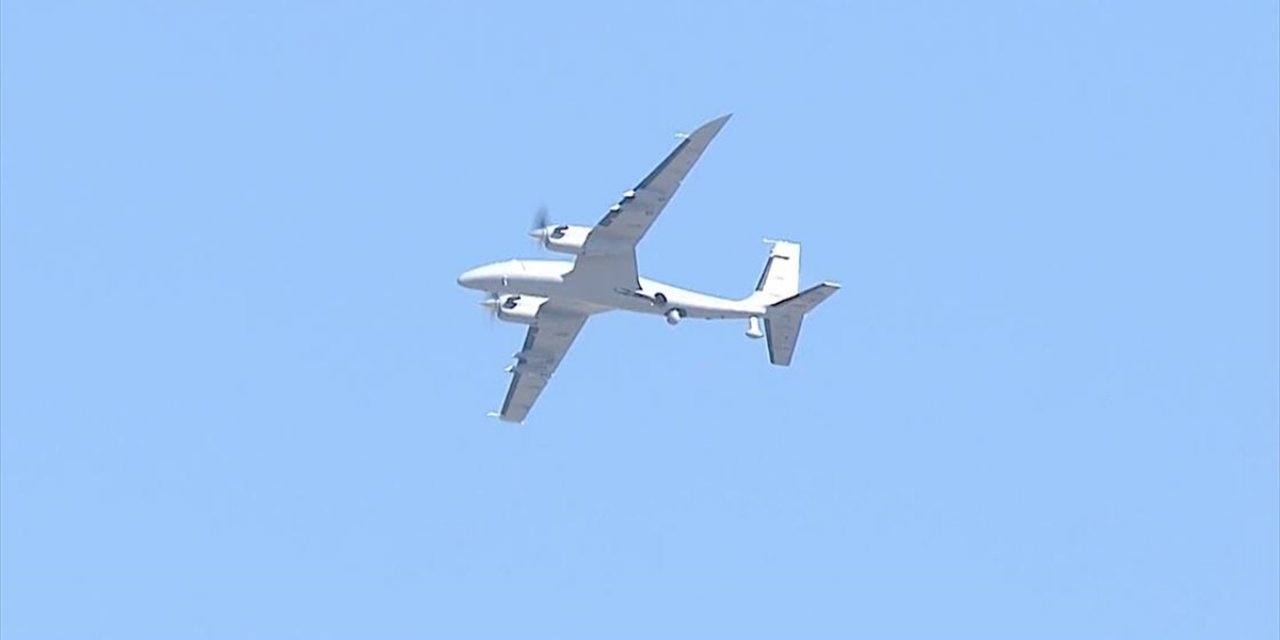 Bayraktar TB3 SİHA, Halka Açık İlk Uçuşunu Teknofest Adana'da Yaptı