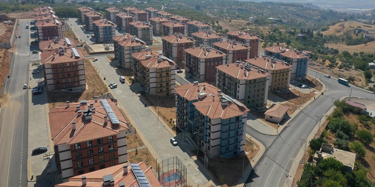 Kahramanmaraş'ta 8 Bin 626 Afetzede Konutlarının Anahtarını Teslim Aldı