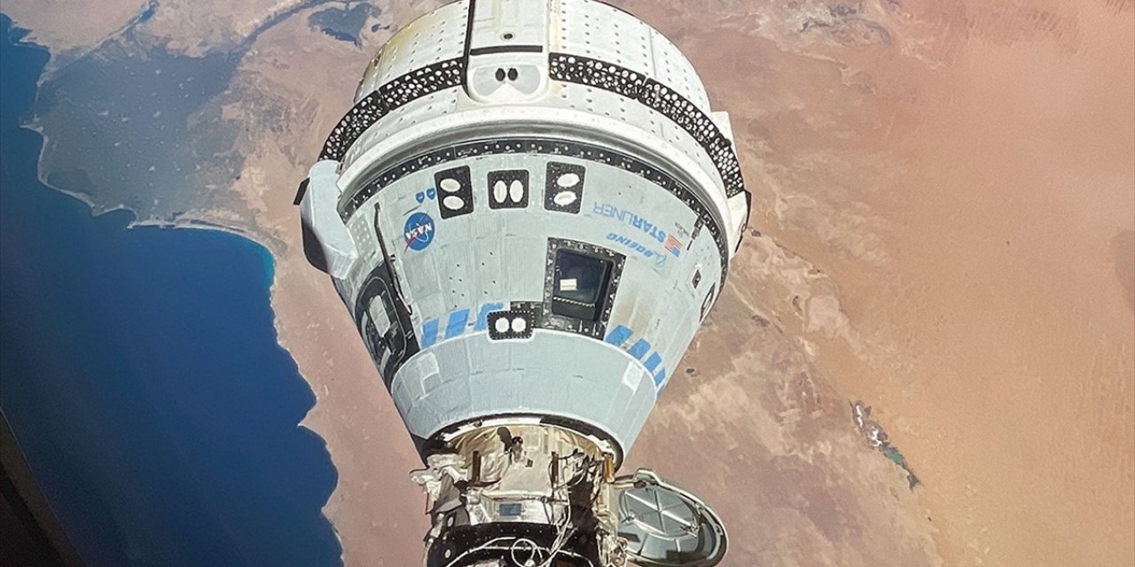 Uzayda Mahsur Kalan 2 Astronot Dünya'ya Dönmeyi Bekliyor