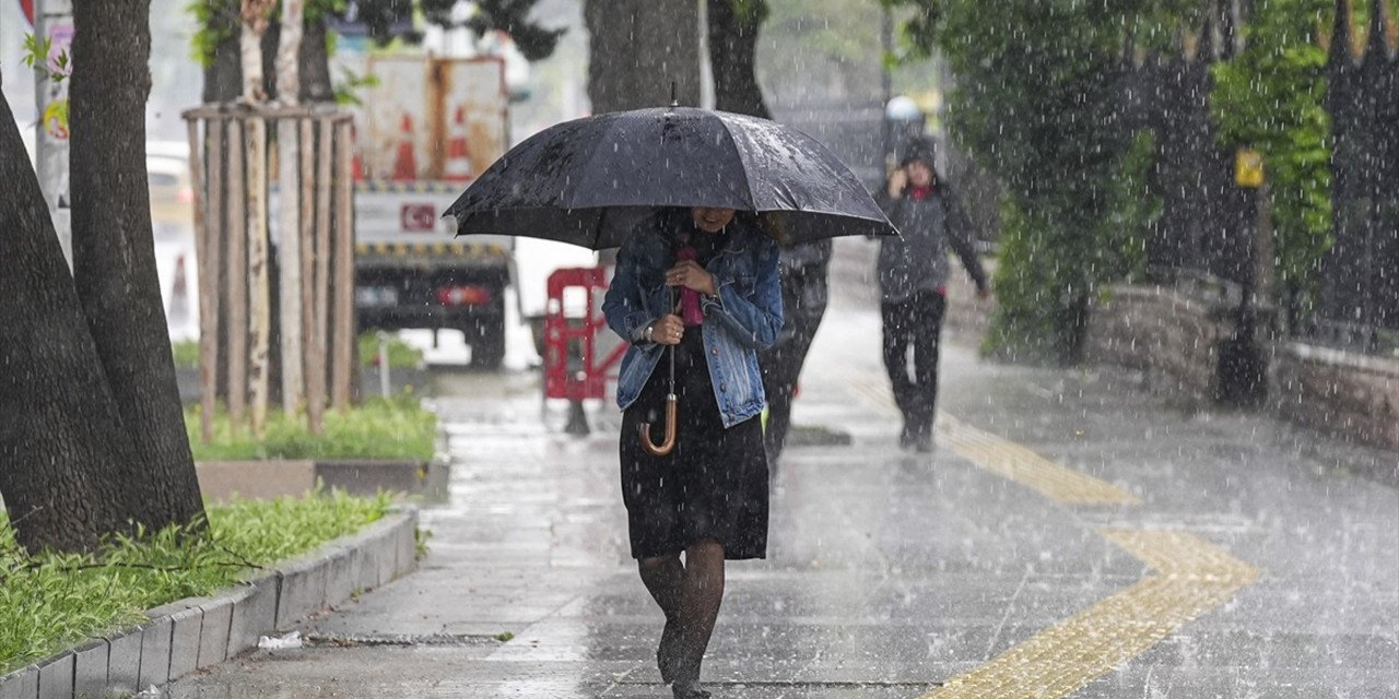 Meteoroloji’den Kuvvetli Yağış Uyarısı Geldi!