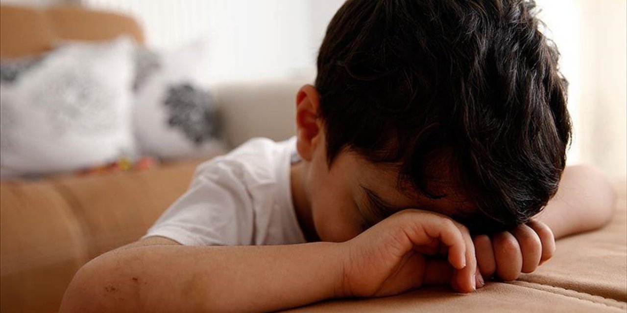 Uzmanlar, Şiddet Algısı Oluşturan Sembol ve Çizimlerin Kişiler Üzerindeki Etkisini Anlattı