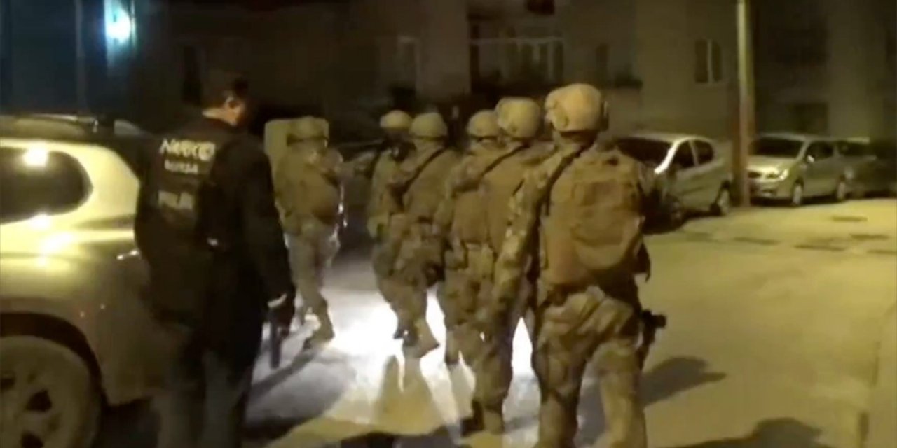 "Çember-23" Operasyonlarında Aranan 4 Bin 139 Kişi Yakalandı