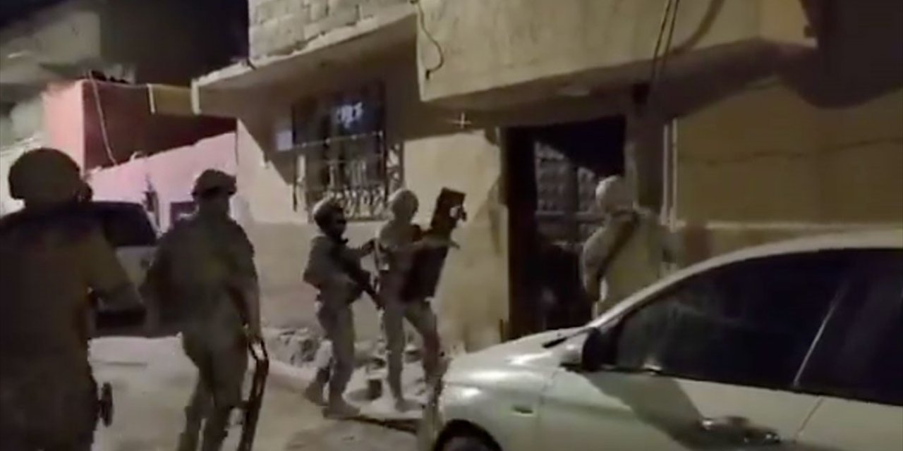 "Narkoçelik-43" Operasyonlarında 1 Ton 392 Kilogram Uyuşturucu Ele Geçirildi