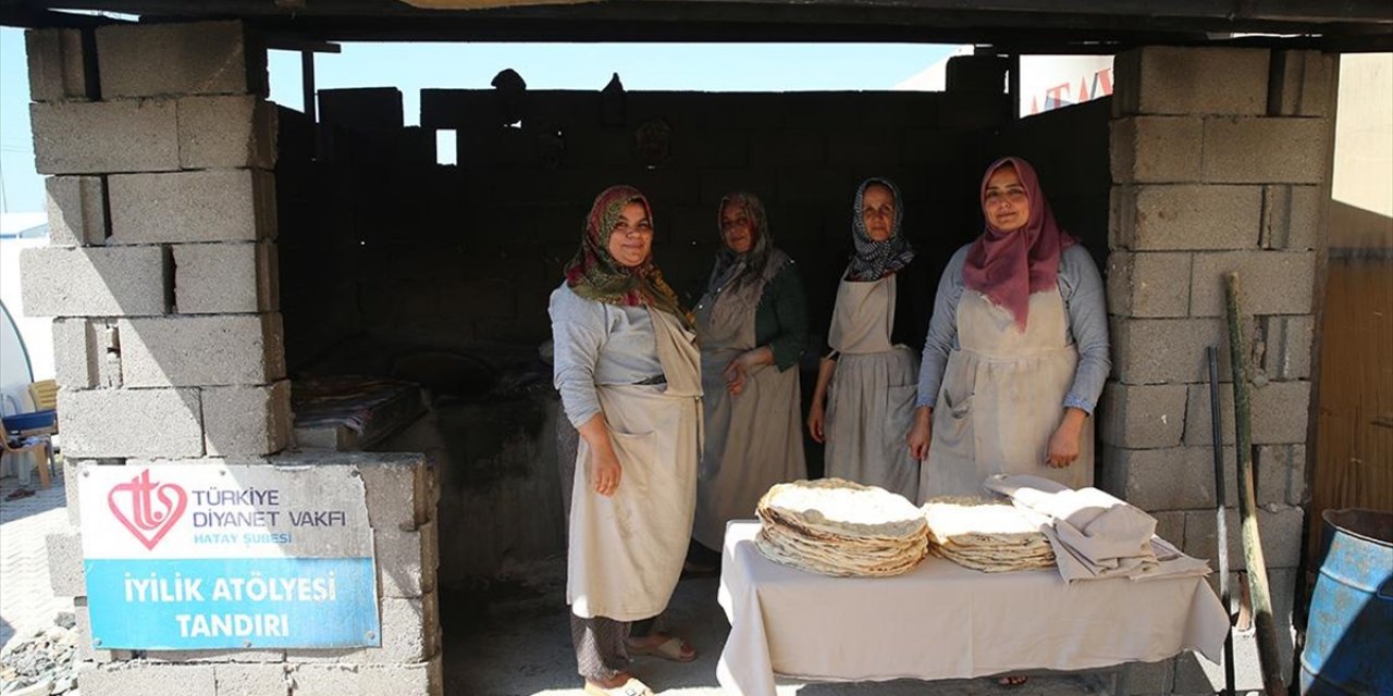 Hatay'da "İyilik Tandırı" Depremzede Kadınlara Gelir Kapısı Oluyor