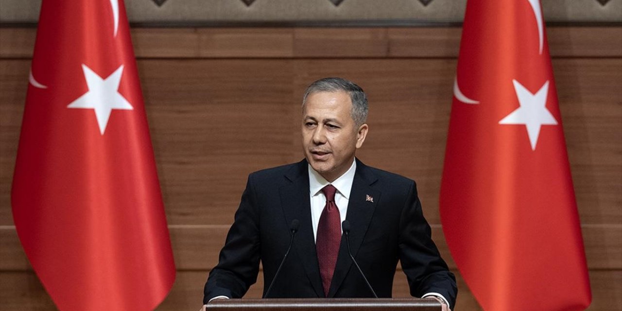 Her Türlü Suç Odağına Karşı Milletimizin Yanında Ve Onların Hizmetindeyiz