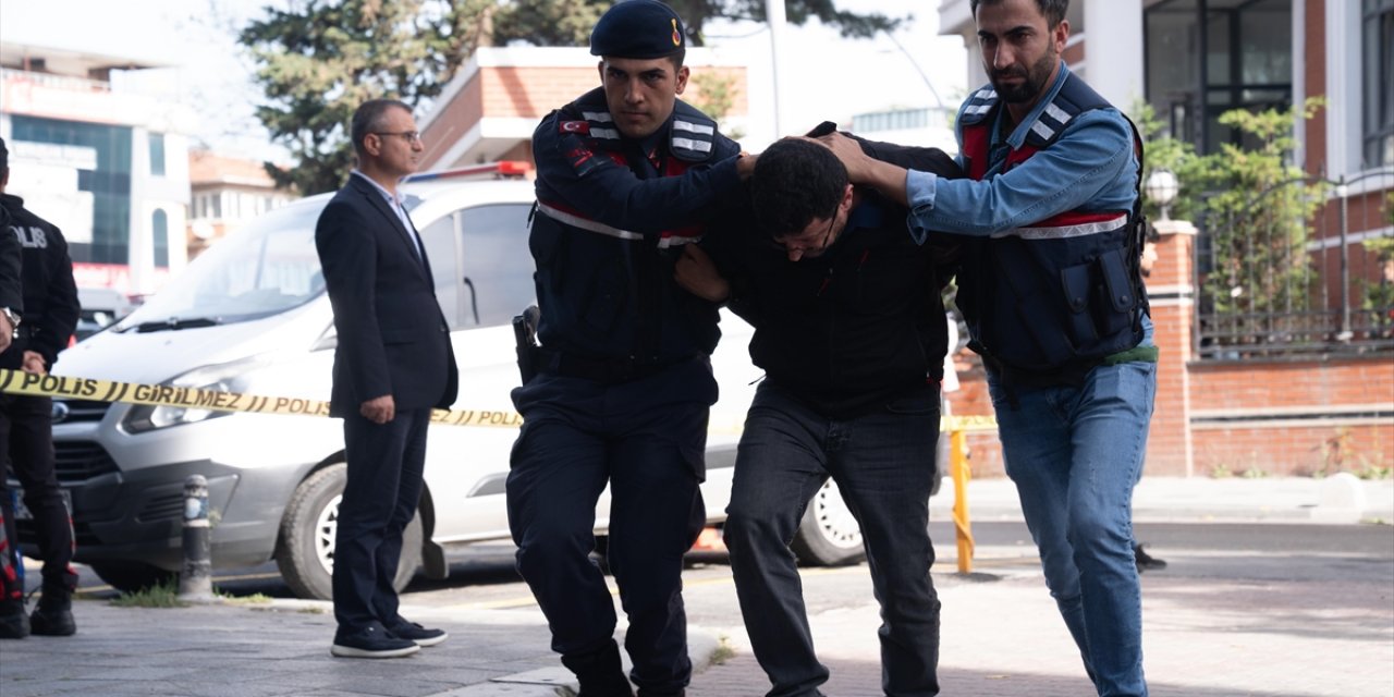 Savcının Makamında Ölümle Tehdit Edilmesine İlişkin 5 Şüpheli Tutuklandı