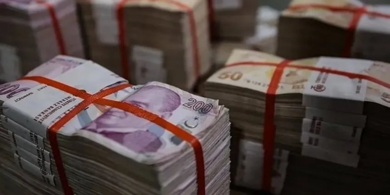 Hazine, İki İhalede 34,8 Milyar Lira Borçlandı