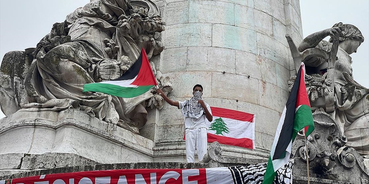 Fransa'da Gazze'deki Soykırımın Sona Ermesi Çağrısıyla Eylem Düzenlendi