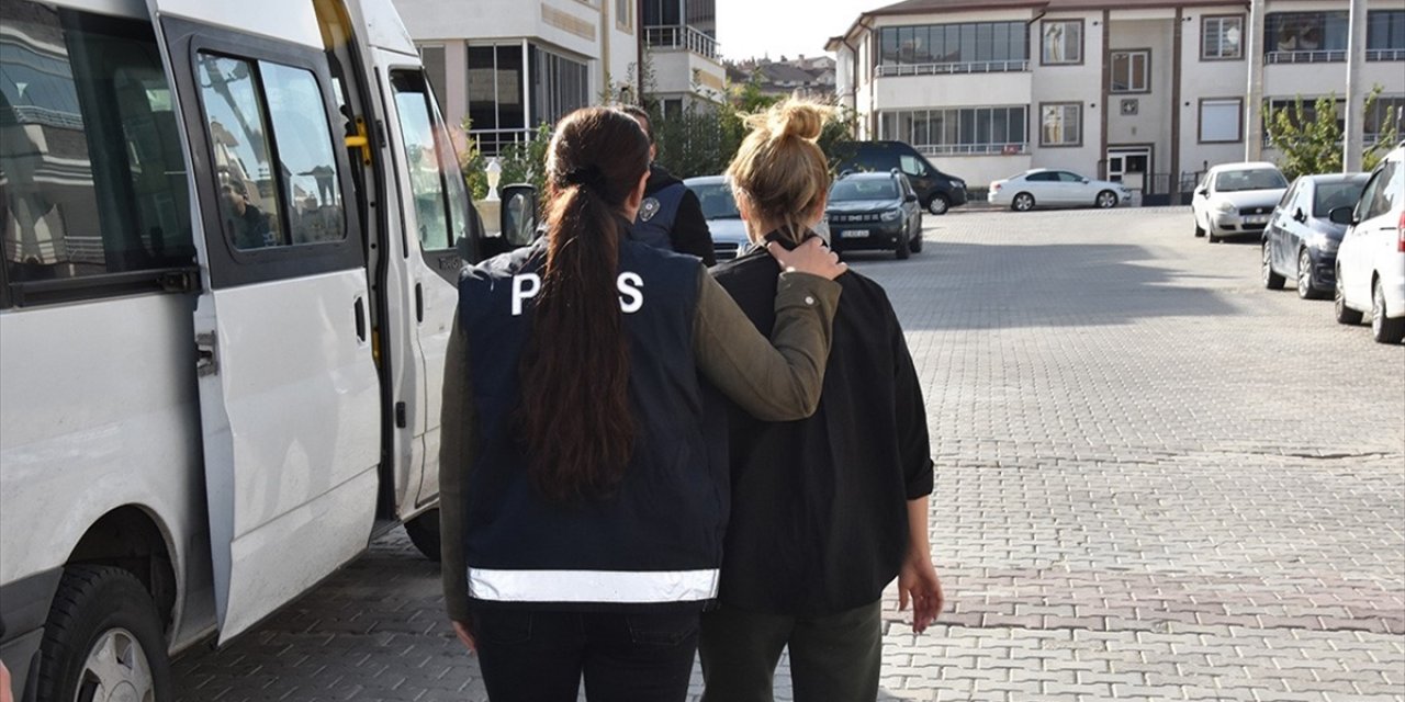 Nevşehir Merkezli 6 İlde Yasa Dışı Bahis Operasyonunda 15 Zanlı Yakalandı