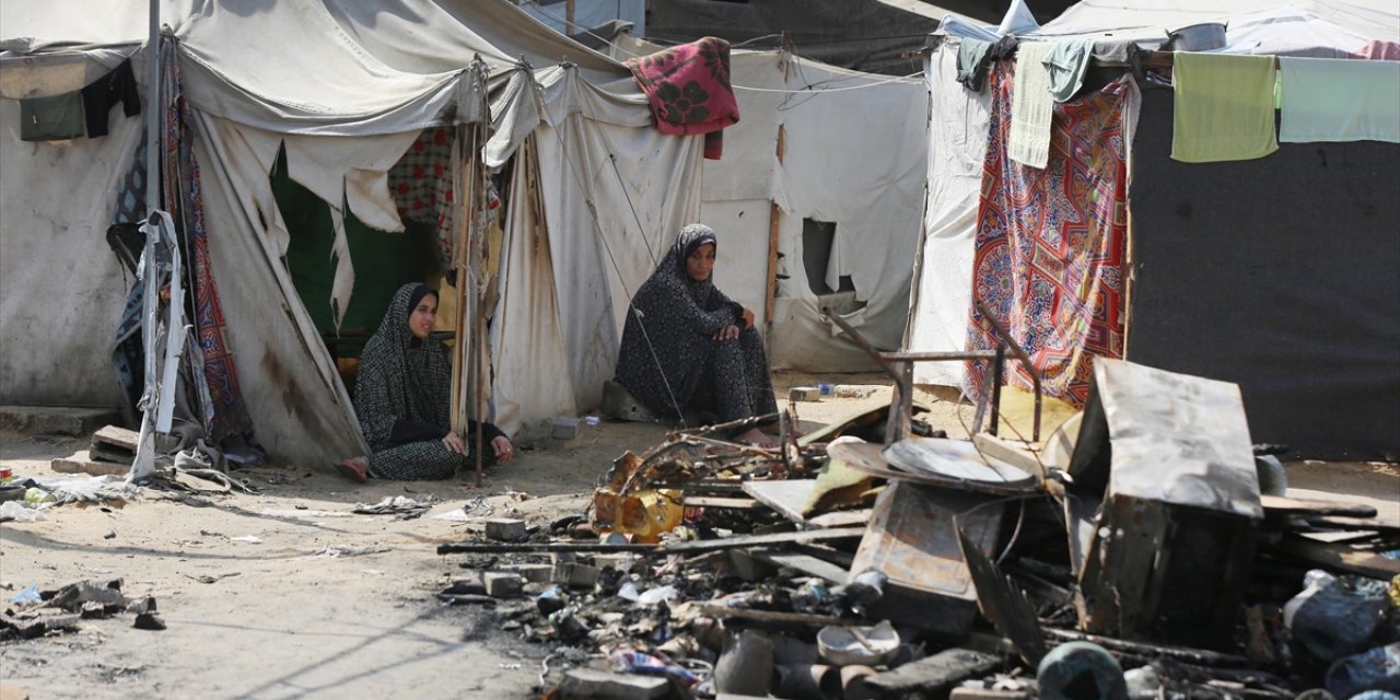 Gazze'nin Kuzeyinde 200 Bin Filistinlinin Yiyecek, İçecek ve İlaçtan Yoksun Yaşadığı Bildirildi