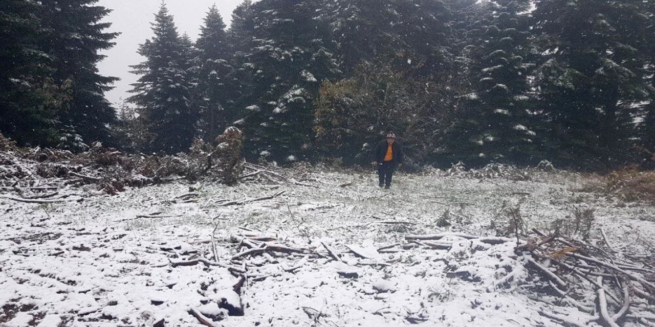 Mevsimin İlk Karı Yağdı: Hava Sıcaklığı 0 Dereceye Düştü