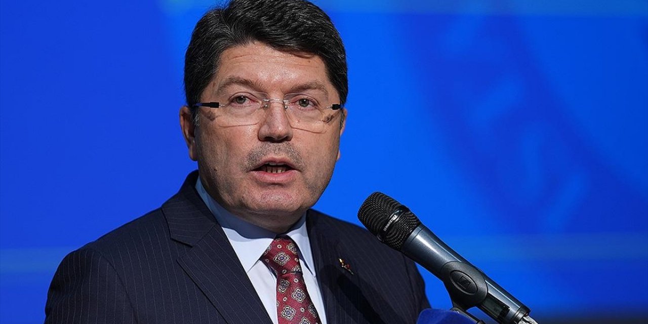 Adalet Bakanı Tunç: Darbecilerin Yazdığı Bir Anayasayla Türkiye Yüzyılı'na Başlamak, Bizim İçin Bir Yüz Karasıdır