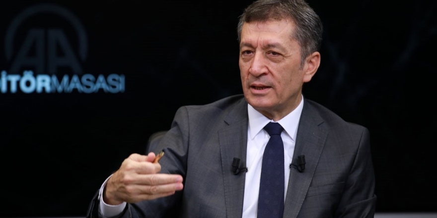 Bakan Selçuk'tan Velilere 'Not Baskısı Yapmayın' Uyarısı