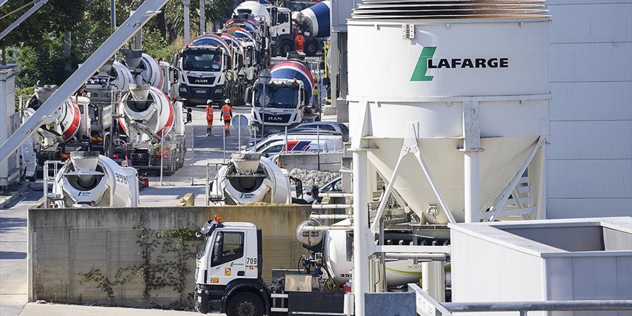 Uluslararası Stk Sherpa: Fransız Şirketi Lafarge'ın Terör Örgütü Finansmanından Yargılanması Bir Zafer