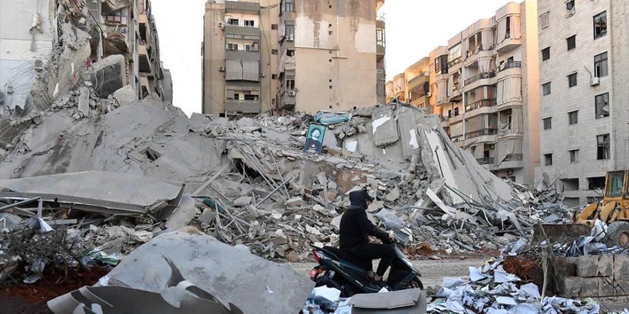 İsrail'in Lübnan'a Düzenlediği Saldırıda Aynı Aileden Tümü Kadın ve Çocuk 6 Kişi Öldü