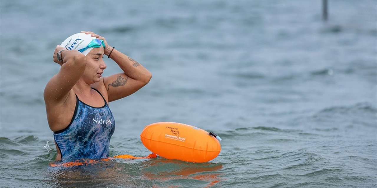 Ultra Maraton Yüzücüsü Bengisu Avcı, Molokai Kanalı Geçişini Anlattı: Her Parkur Size Farklı Bir Doğa Sunuyor